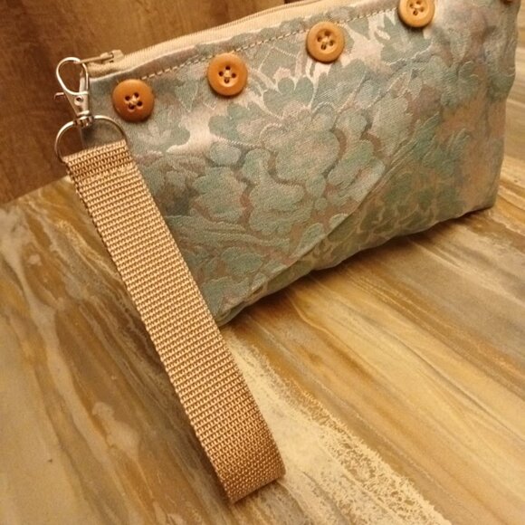 New Zippy Hanging Satin Wristlet Clutch Pouch Make-up Bags Button detail Florals - Picture 4 of 16